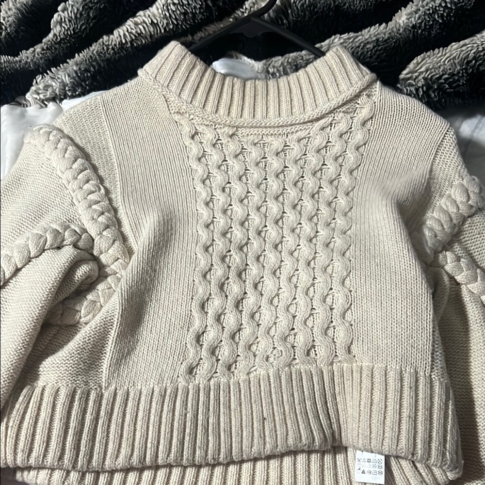 Elegant Cream Cable Knit Sweater